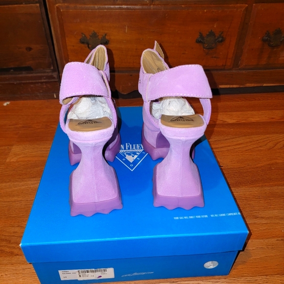 John Fluevog Mega Munster - Picture 3 of 6